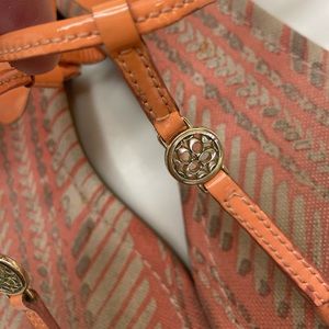 🌻 Dainty Coach Sandals 🌻